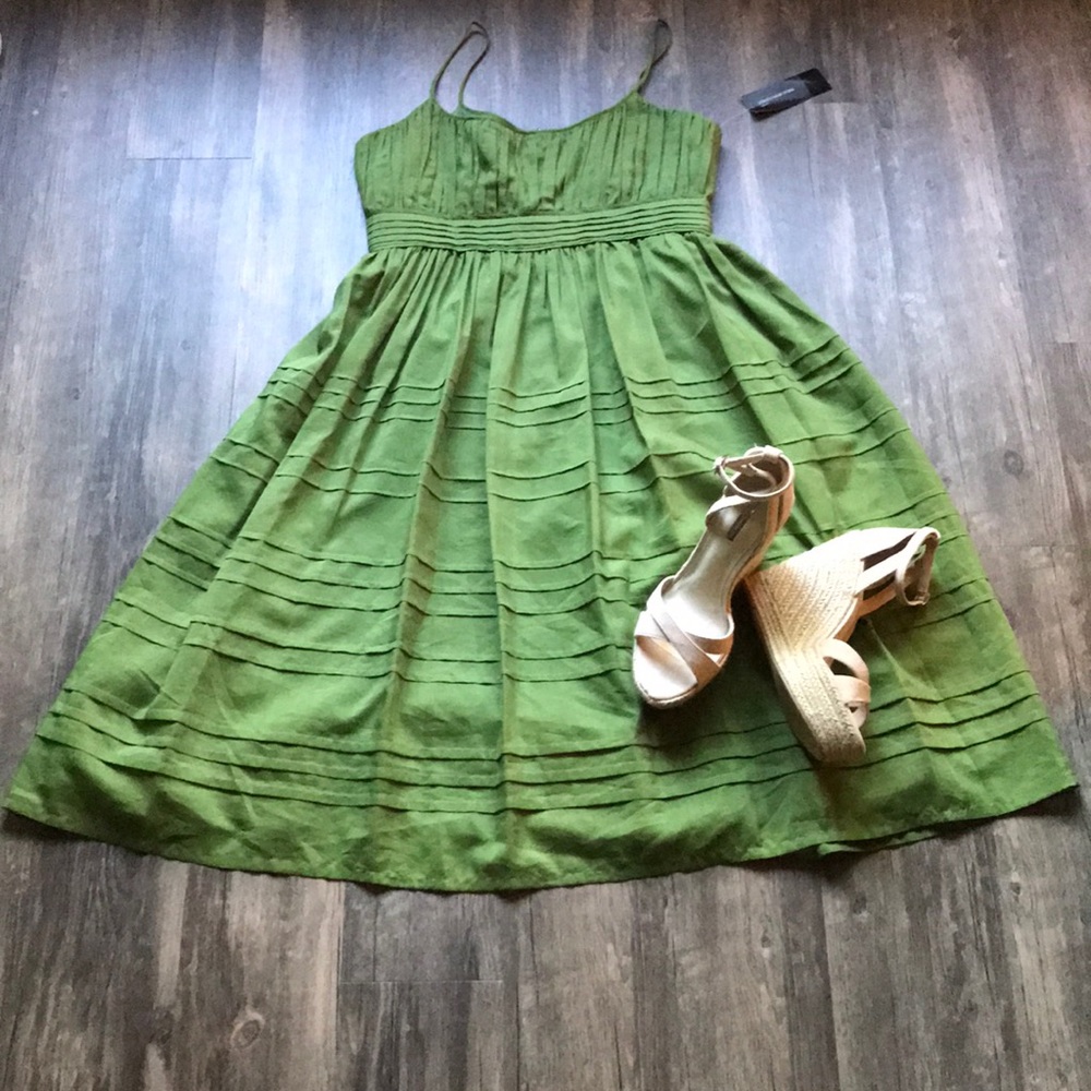 Jones New York : NWT Green Summer Dress : size 10